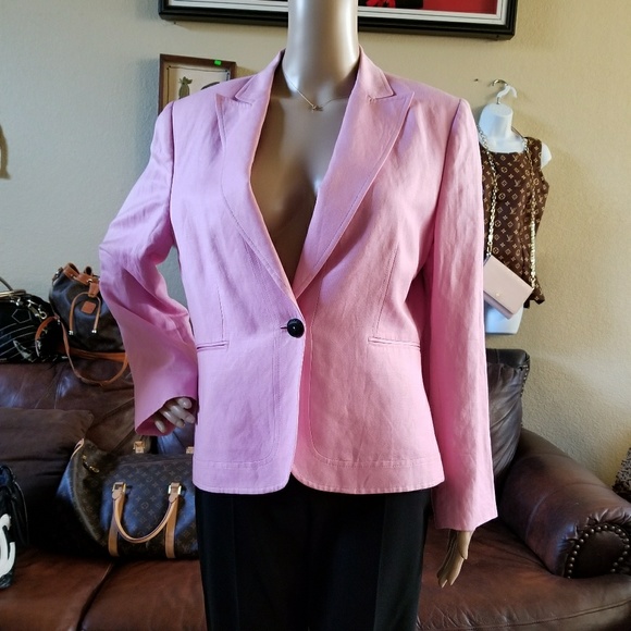 Tahari Woman Jackets & Blazers - Tahari blazer